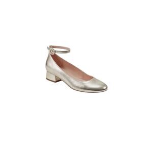 Bandolino gold round toe flower block heel adjustable ankle strap. S-9.5